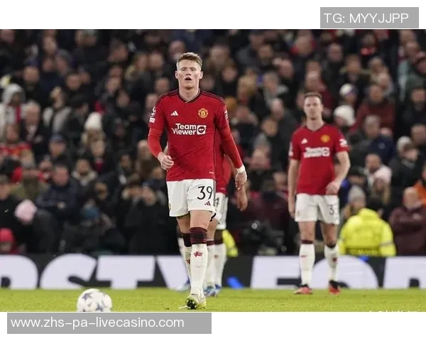 利物浦与曼联激战正酣直播盛况尽在眼前 利物浦与曼联激战正酣直播盛况尽在眼前